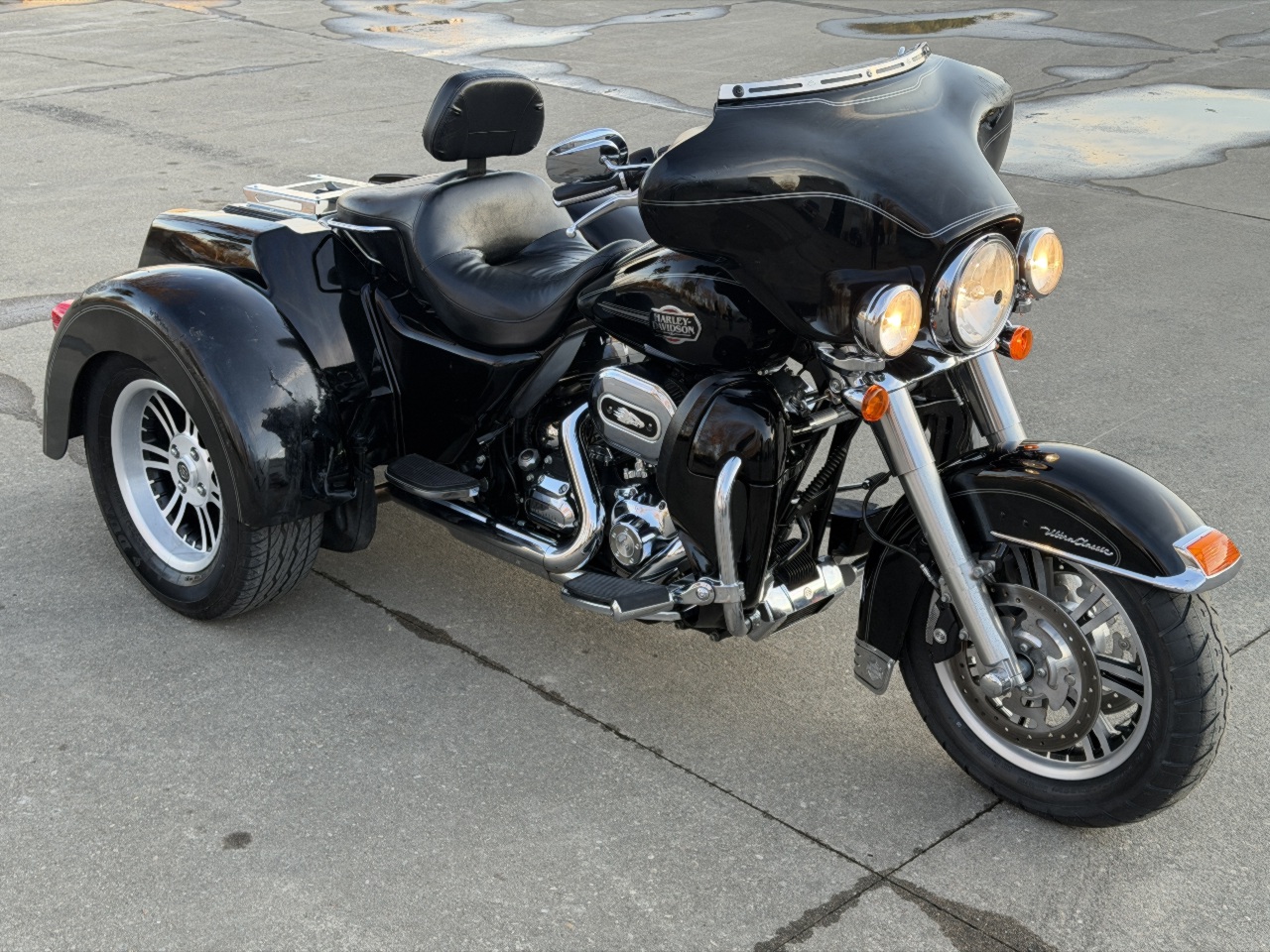 2009 Harley-Davidson FLHTCUTG Tri Glide Ultra Classic